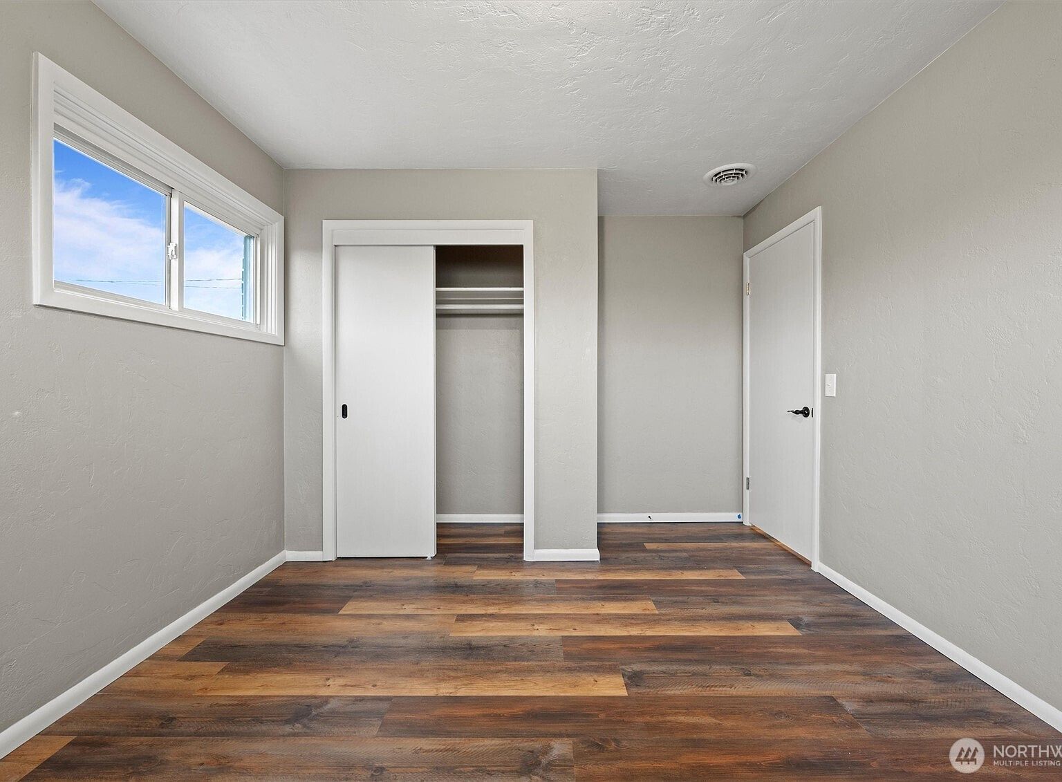 906 S A St Moses Lake, WA 98837  | Single Family