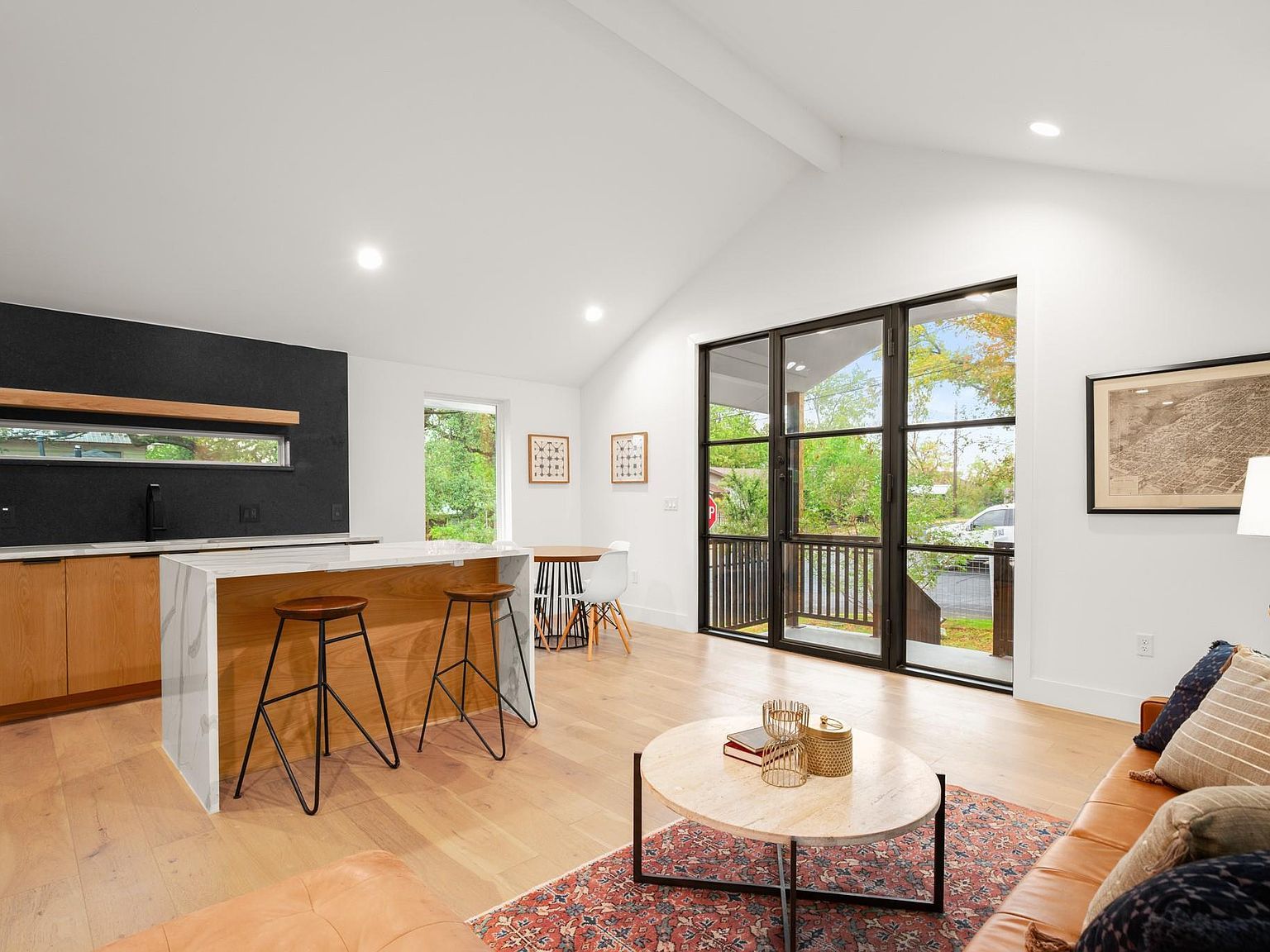 2416 E 10th St Austin, TX 78702 | Single Family