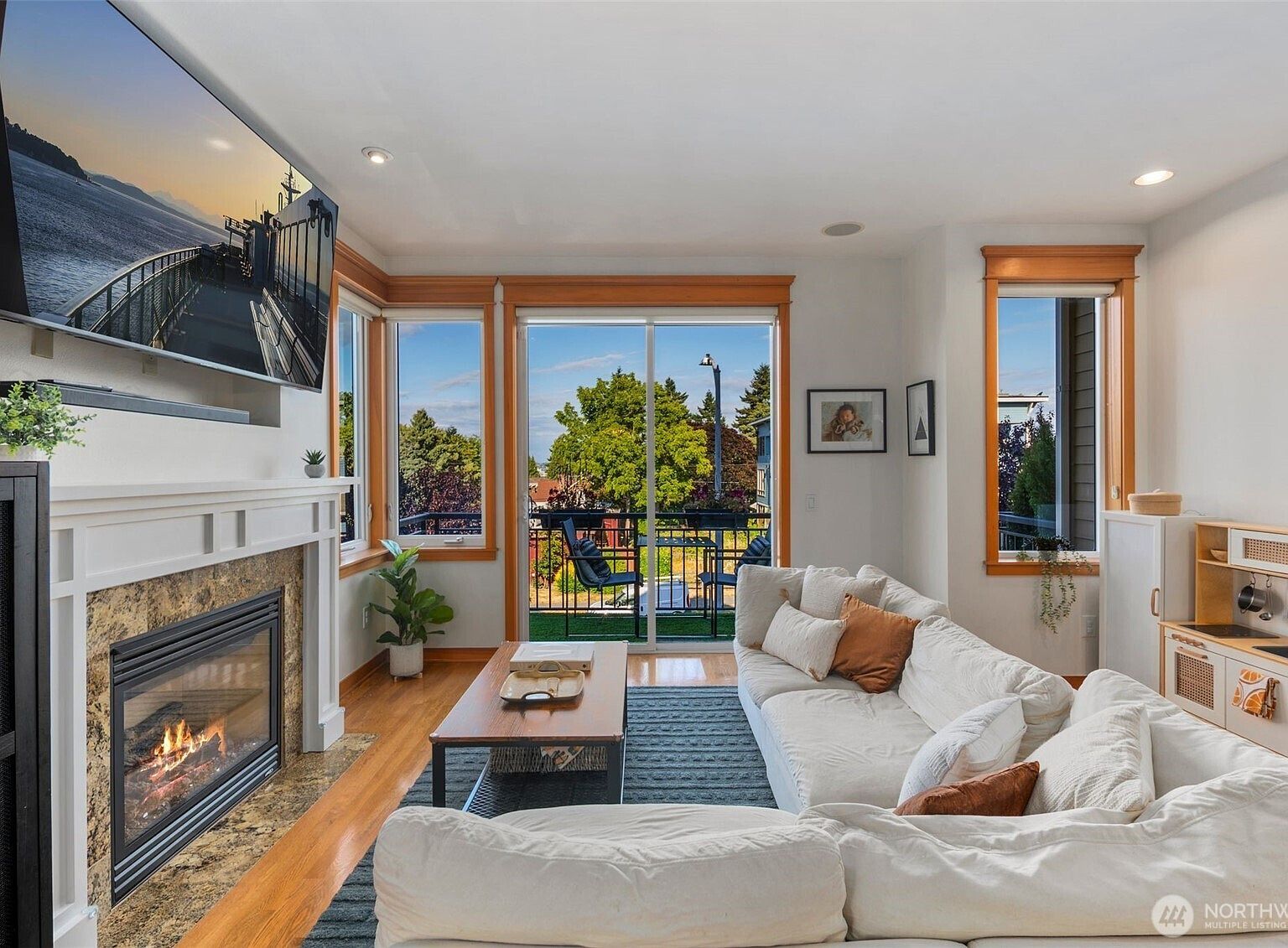 1609 California Ave SW #A Seattle, WA 98116 | New build