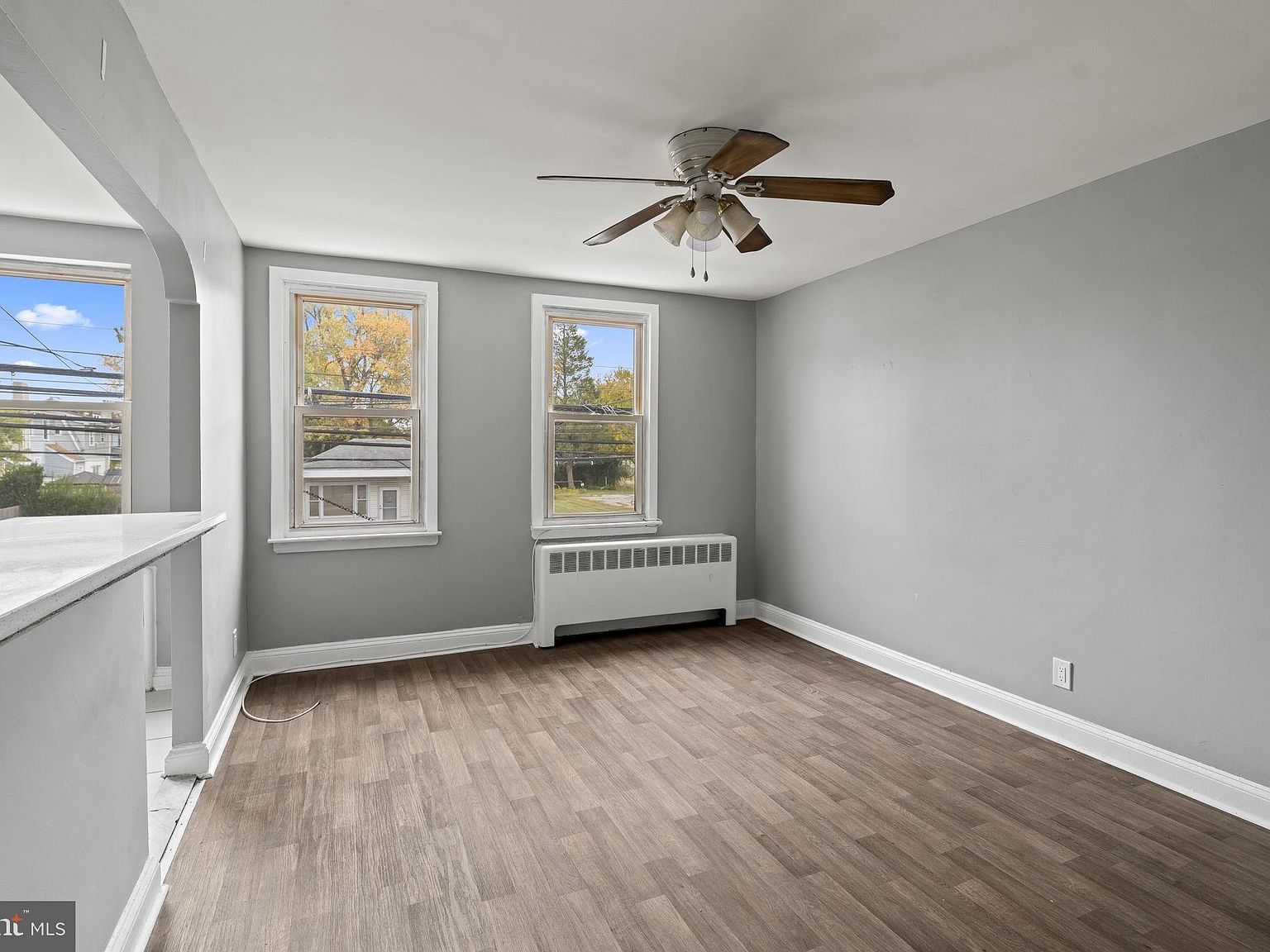 32 S Macdade Blvd Glenolden, PA 19036  | Multi Family