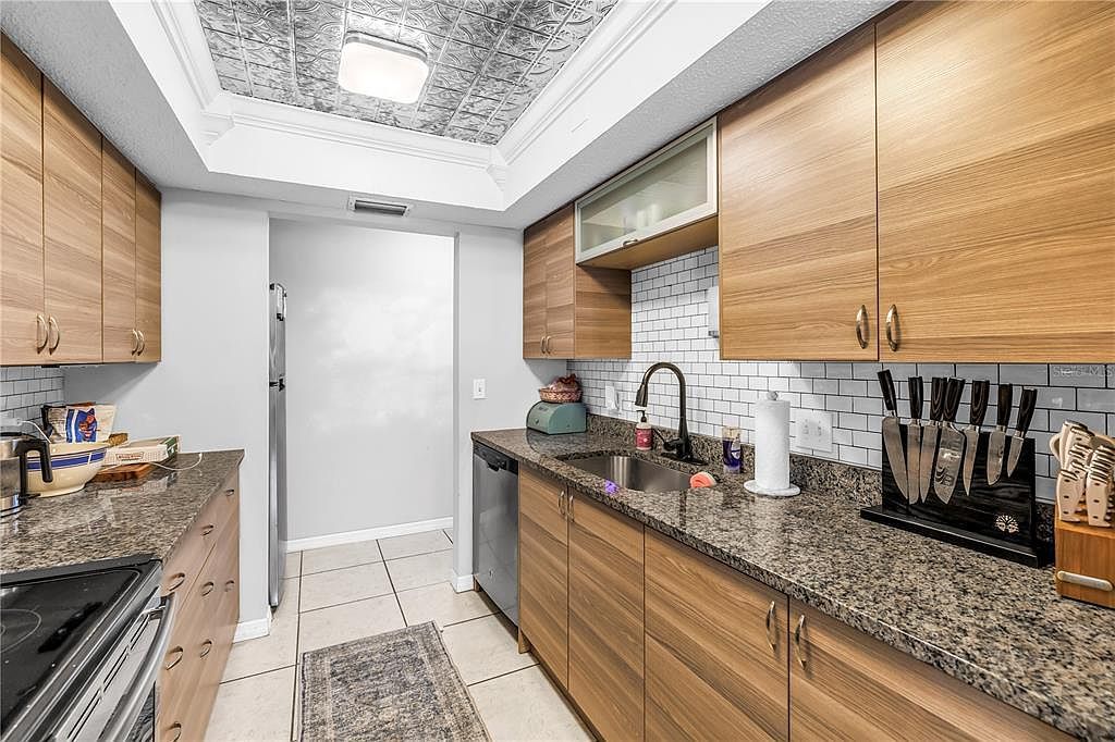 4078 Groveland Ave Sarasota, FL 34231  | Single Family