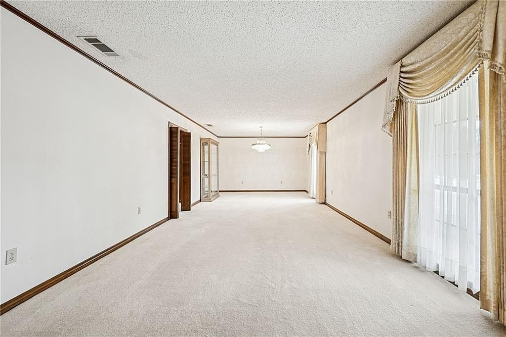 607 Delmar Blvd Hammond, LA 70403  | Single Family