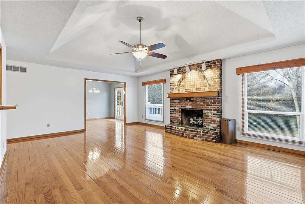 507 Larkin Ct Warrensburg, MO 64093  | Single Family