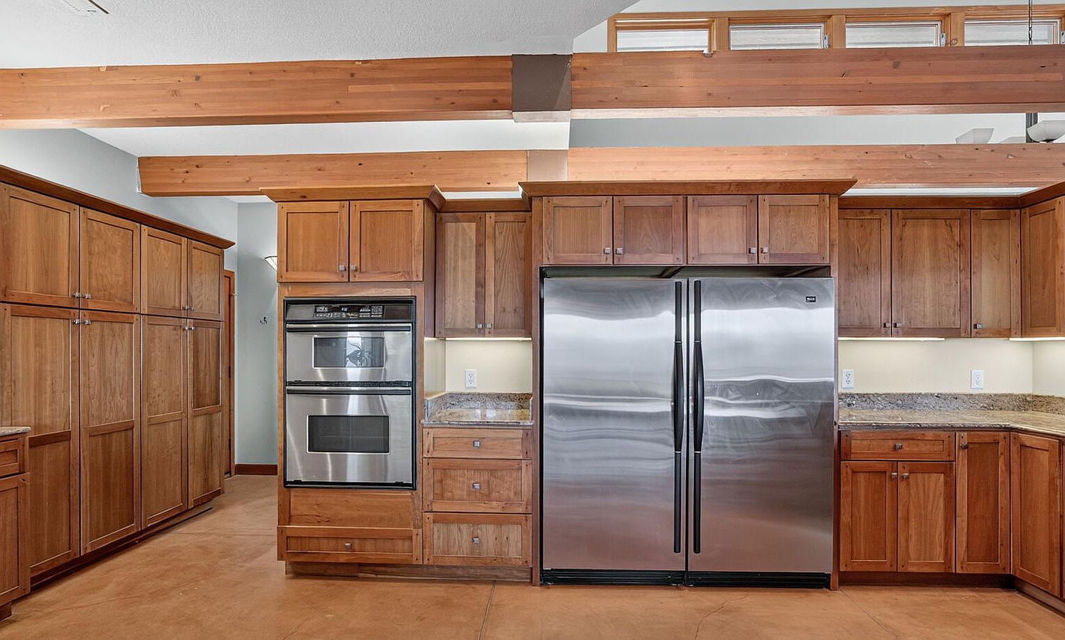 615 Tumbleweed Trl Jacksonville, OR 97530 | Single Family