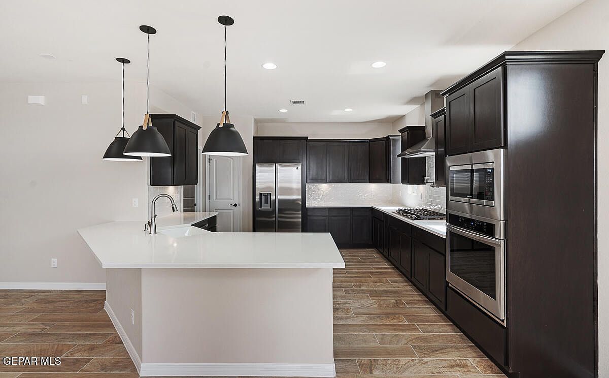 13856 Paseo De Gloria Ave El Paso, TX 79928  | Single Family