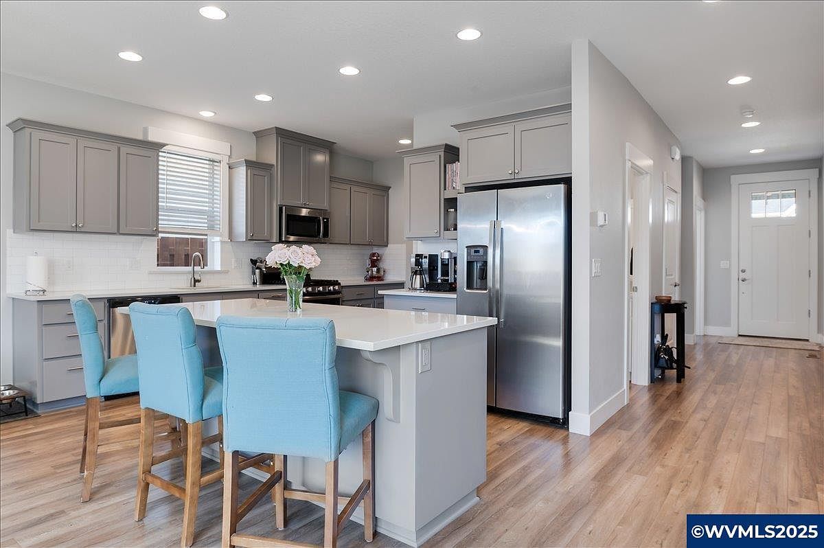 2754 Inna Ave NW Salem, OR 97304  | Single Family