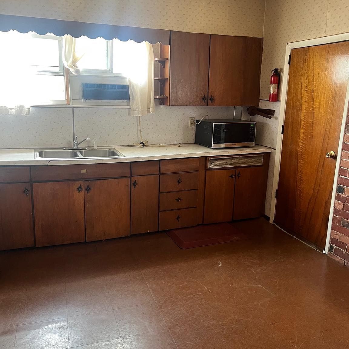 5722 Florence Ave Philadelphia, PA 19143  | New build