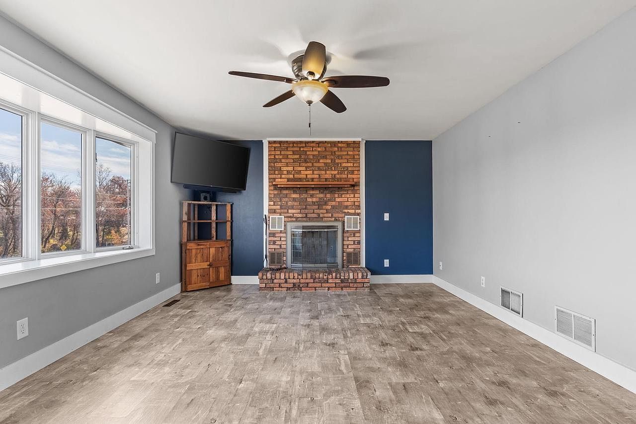 S2693 Golf Course Rd Reedsburg, WI 53959  | Single Family