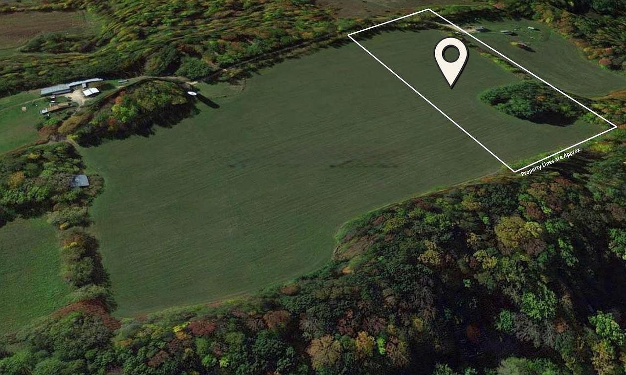 6.84 Acres Pine St Rock Springs, WI 53961 | Land/Lot