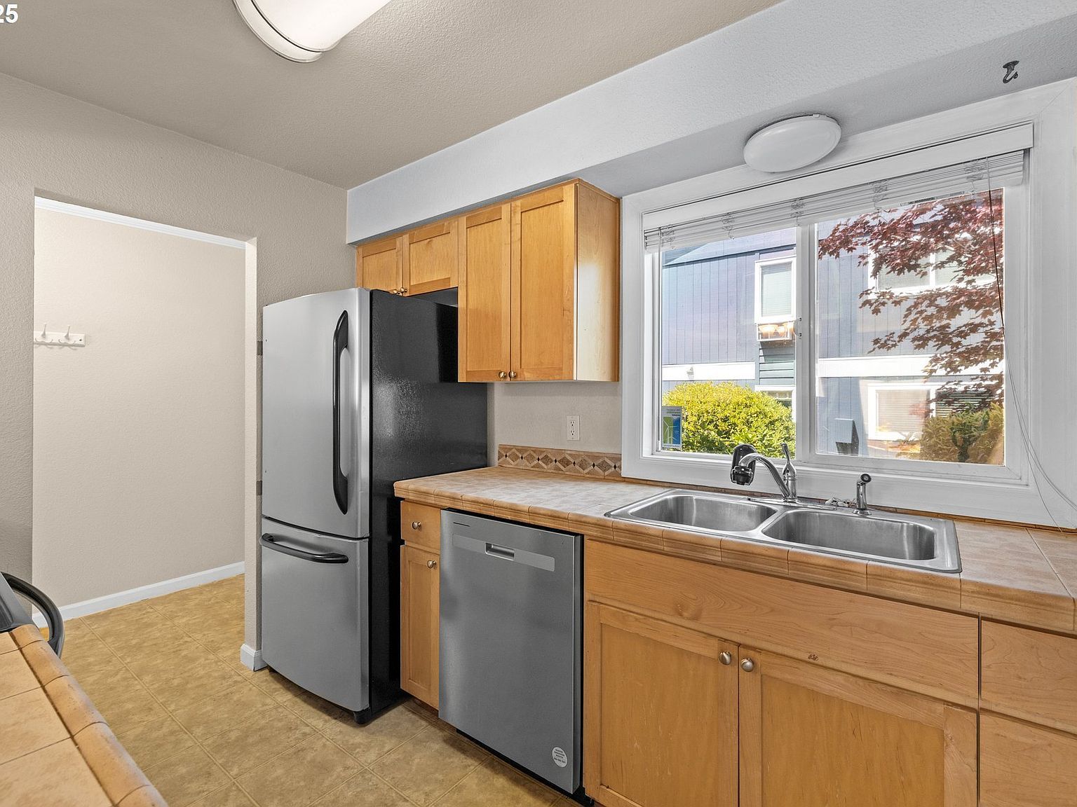 1950 NW 143rd Ave #101 Portland, OR 97229 | Condominium