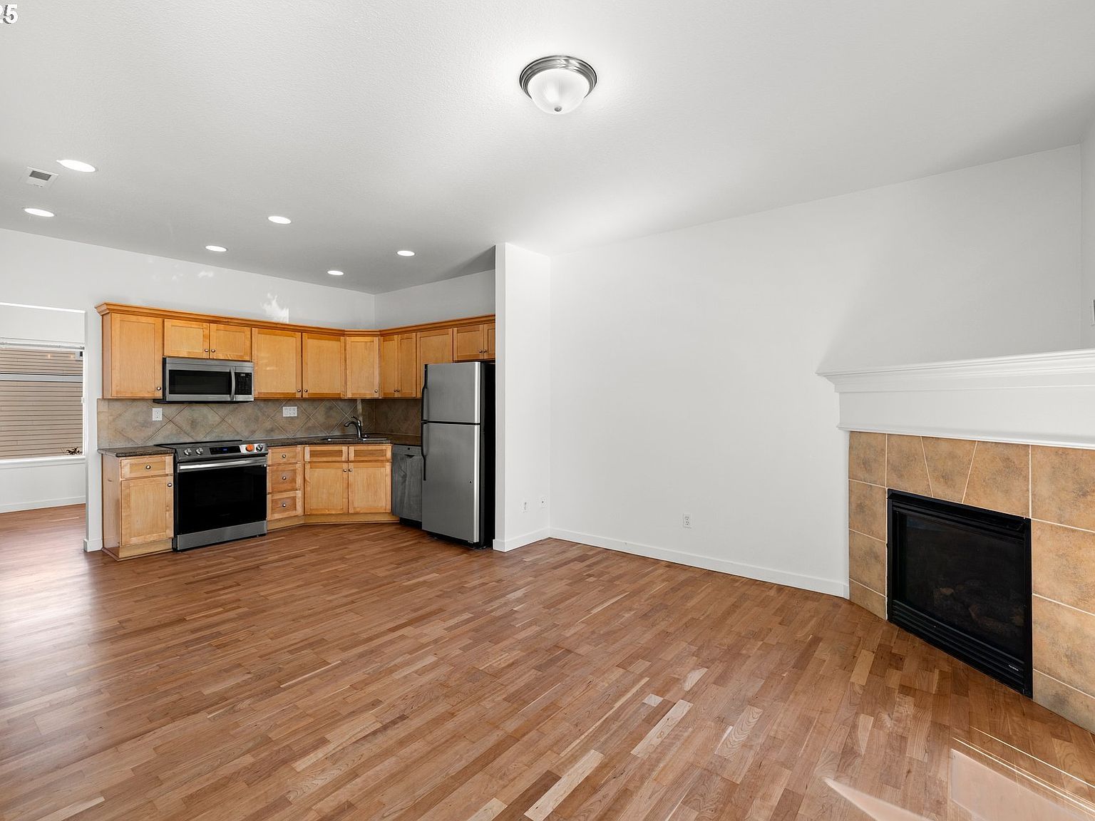 8420 NE Noelle Way Hillsboro, OR 97006 | New build