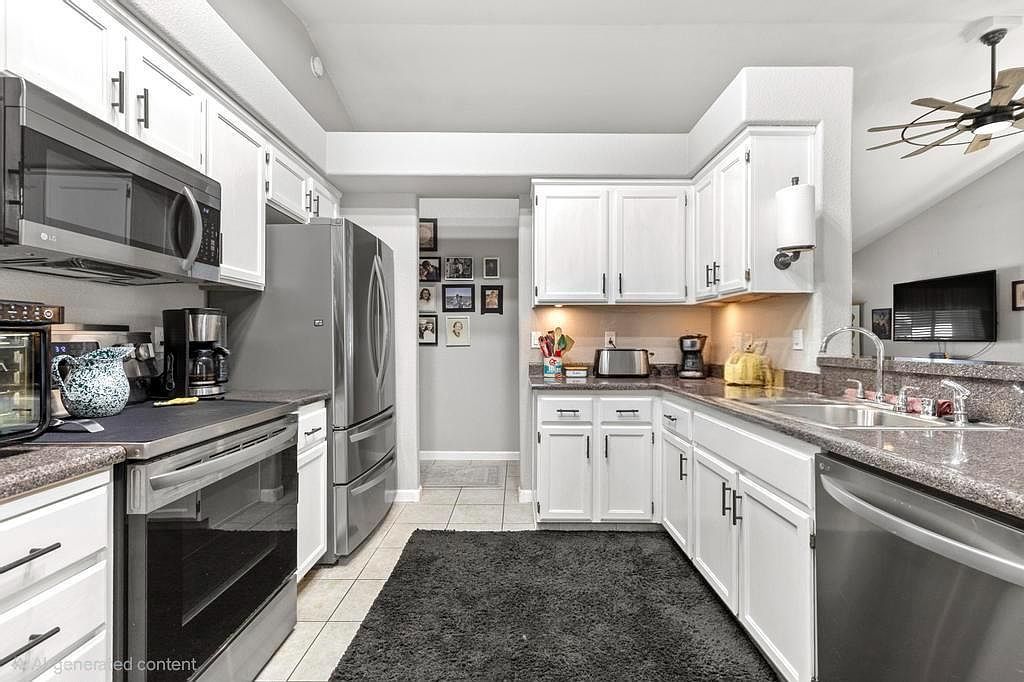 1665 Michelle Dr Yuba City, CA 95993 | Single Family