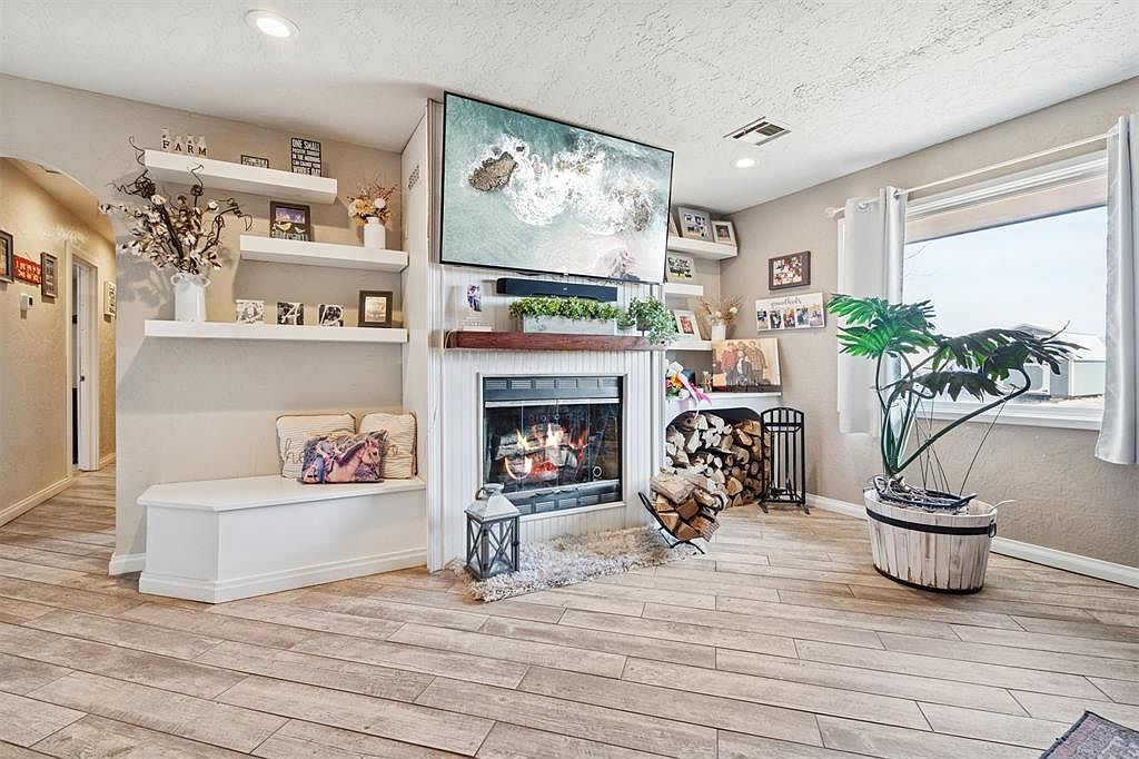 29023 County Street 2560 Fort Cobb, OK 73038  | Single Family