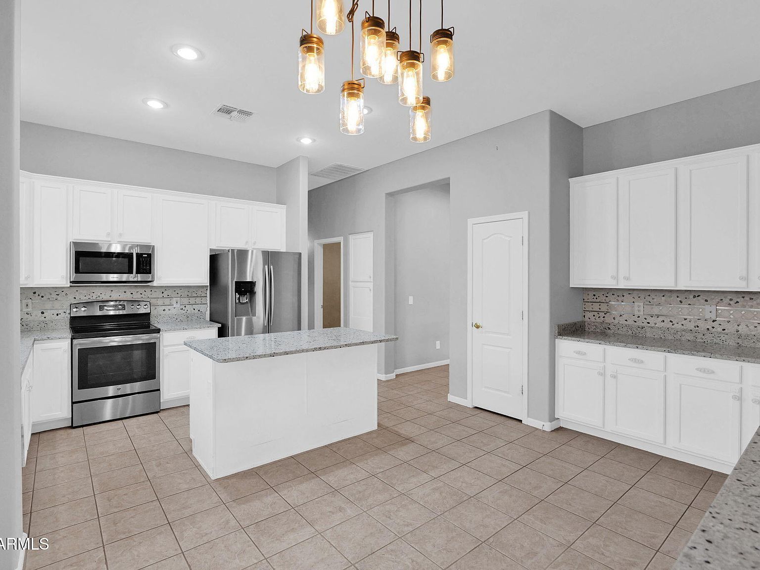 3810 E Latham Ct Gilbert, AZ 85297  | Single Family