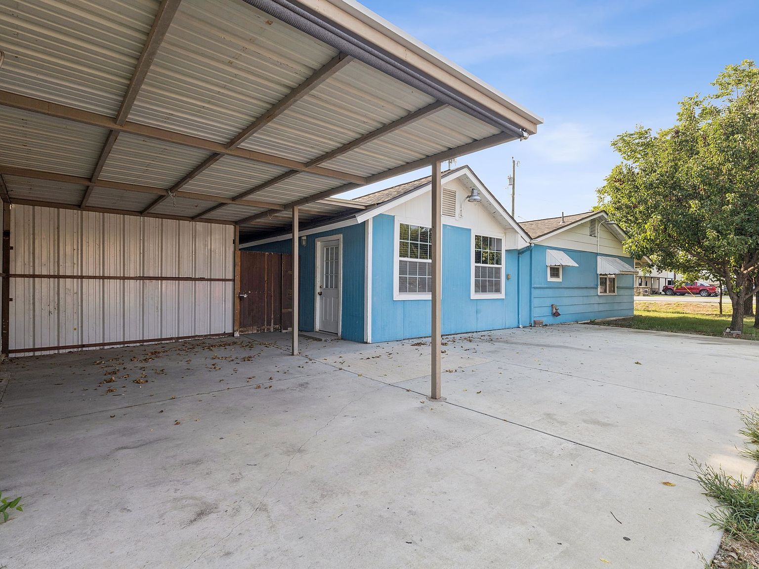 303 E 5th St Justin, TX 76247 | Land/Lot