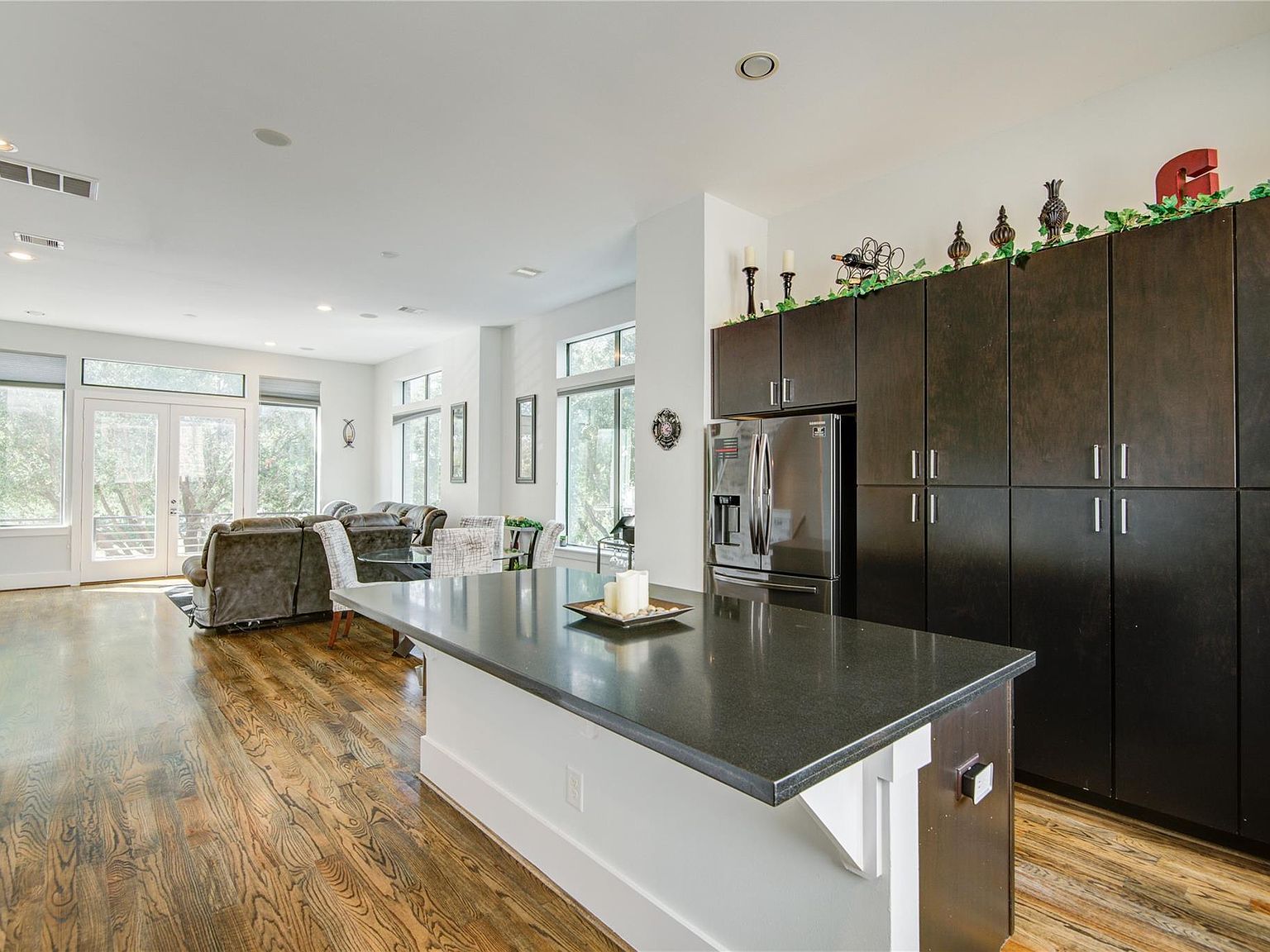 1401 Nagle St Houston, TX 77003  | Single Family