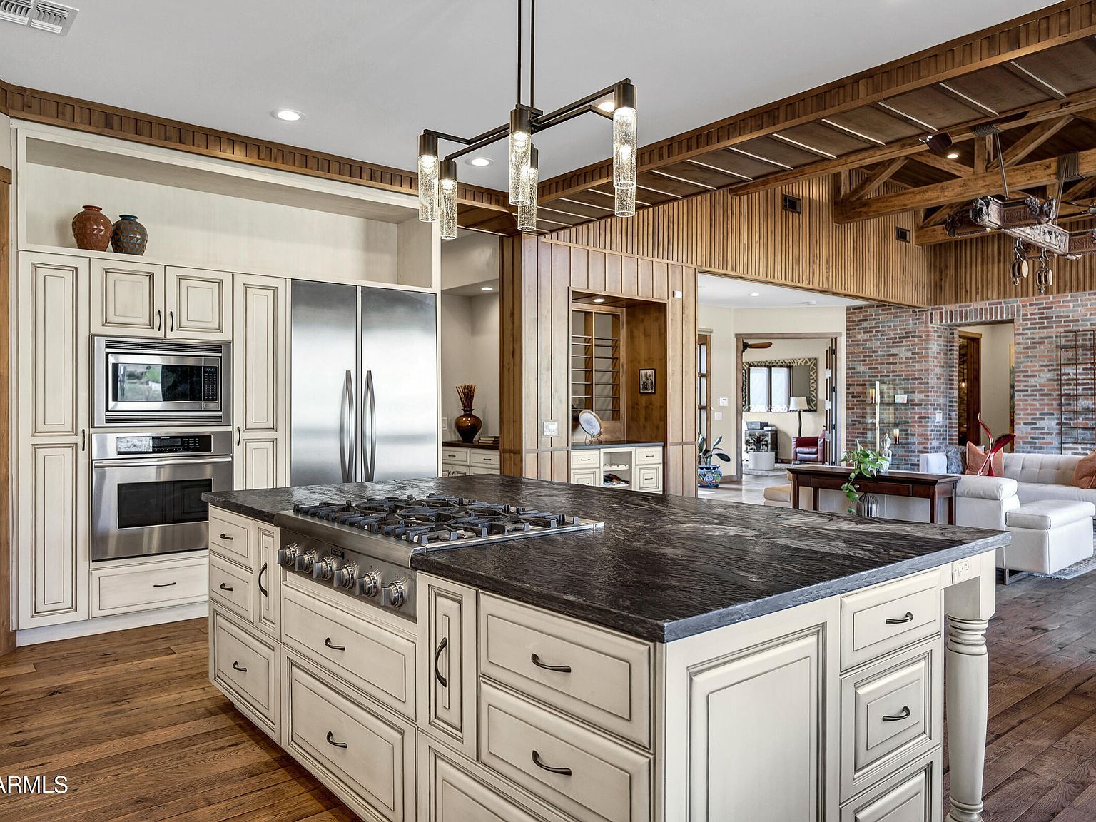 11404 S 38th Ave Laveen, AZ 85339  | Single Family