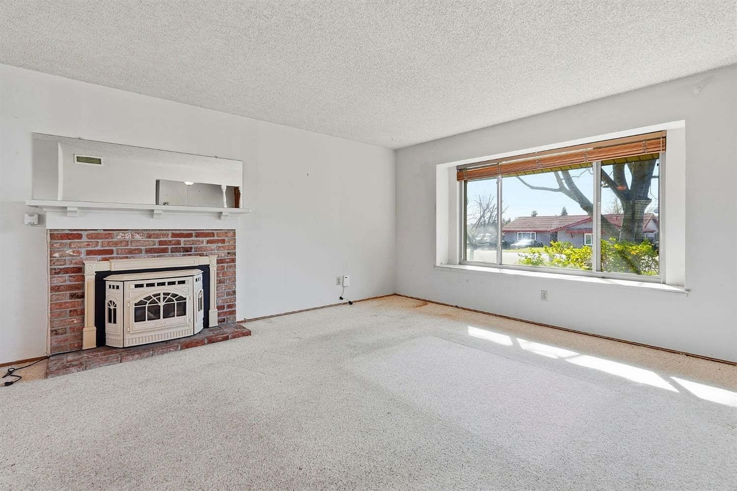 6824 Oaklawn Way Fair Oaks, CA 95628  | Single Family