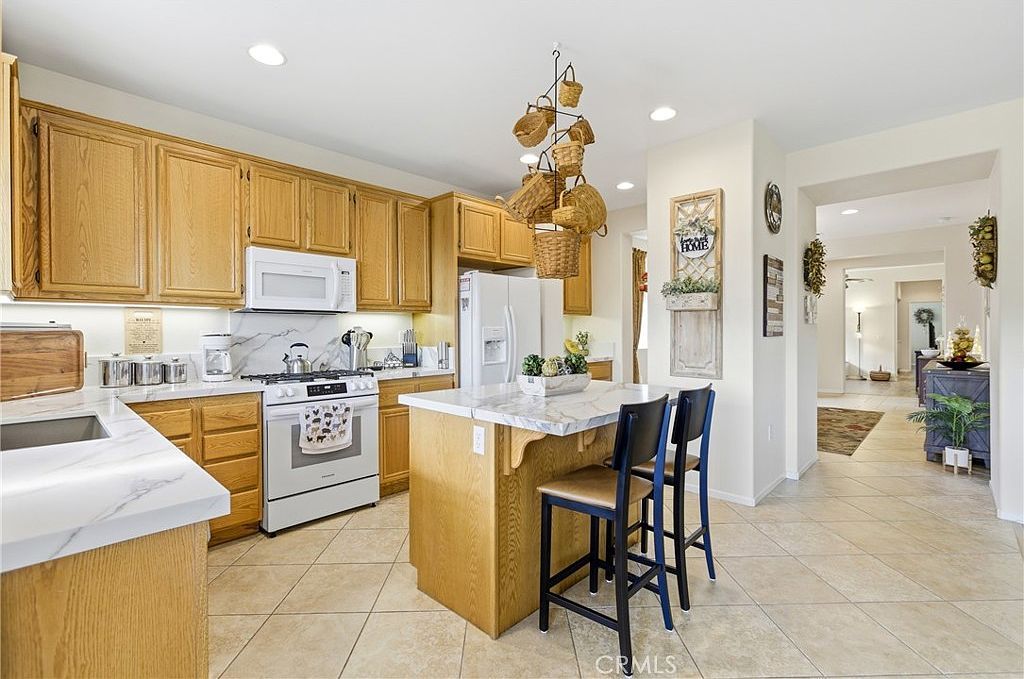 8731 Mann Ln Hemet, CA 92545  | Single Family