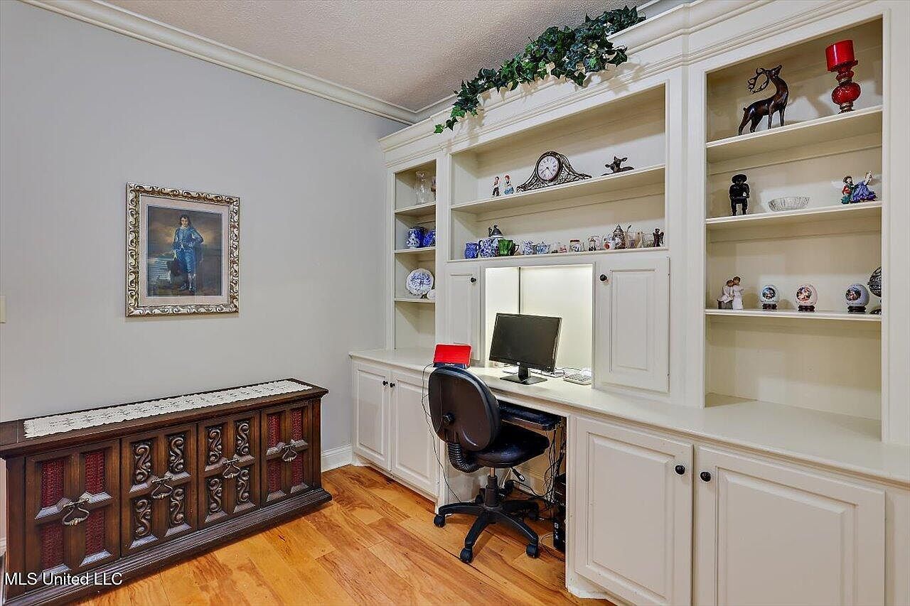 109 Grande Oaks Dr Terry, MS 39170 | Single Family