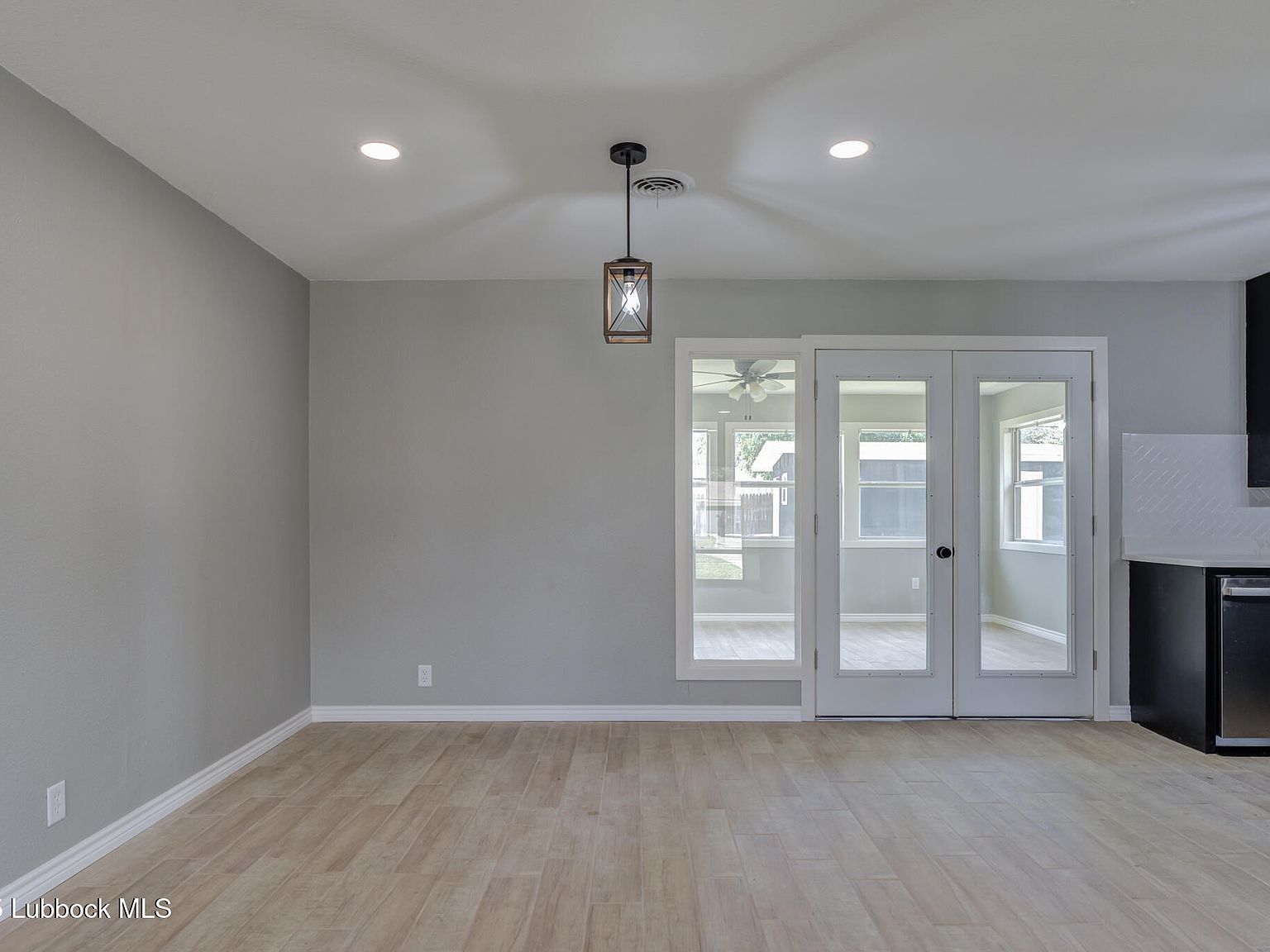 2803 W 18th St Plainview, TX 79072  | Single Family