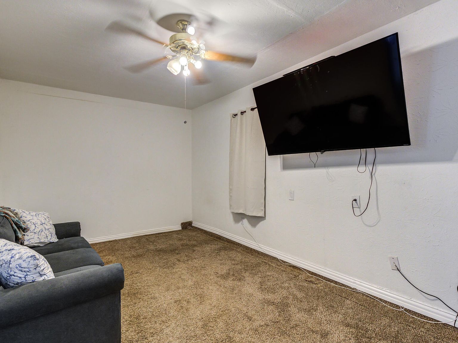 1916 73rd St Lubbock, TX 79423  | Single Family