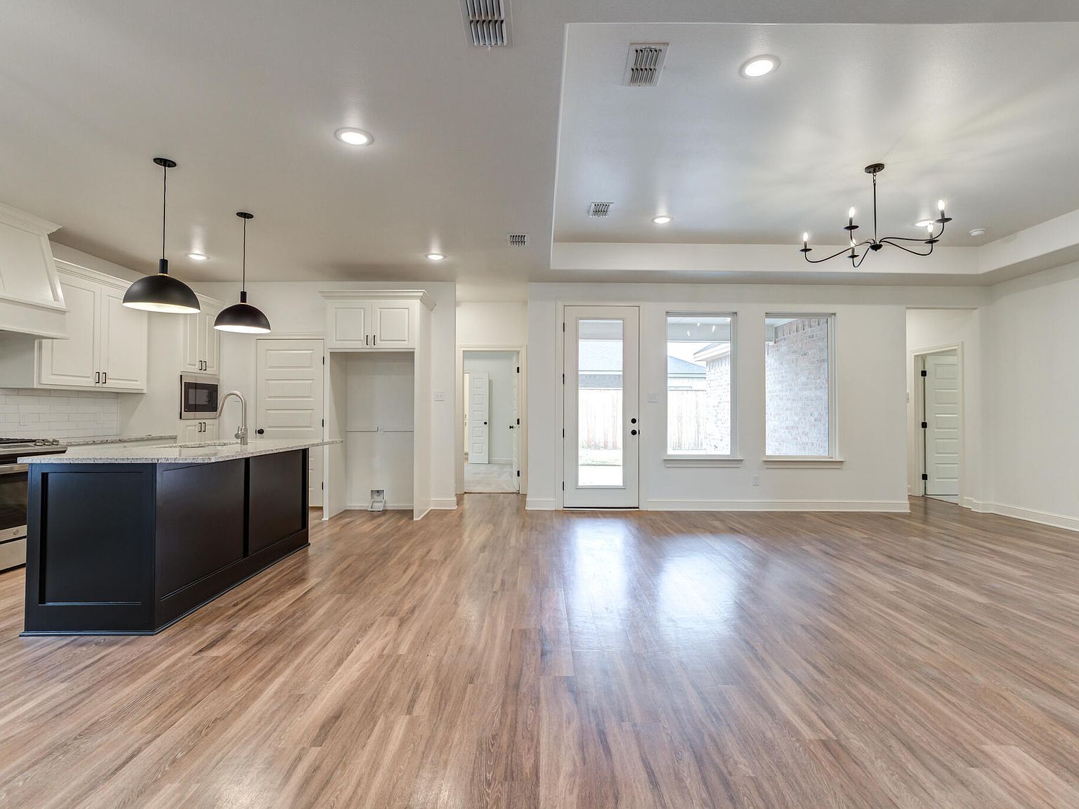 6902 55th St Lubbock, TX 79407 | Single Family