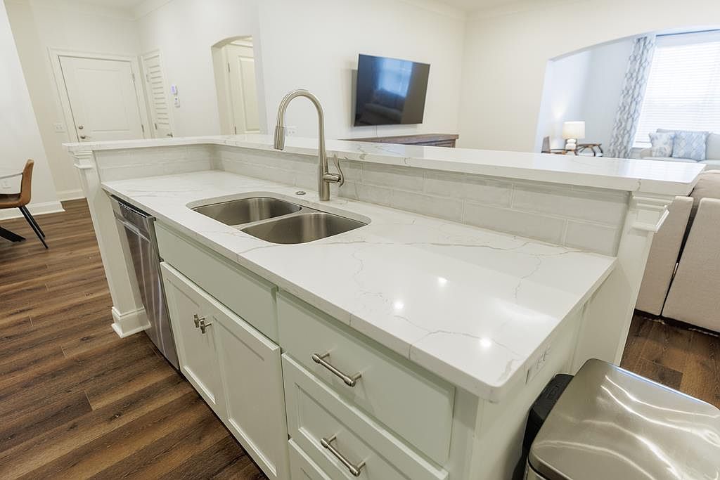 3350 Country Club Rd #221 Valdosta, GA 31605 | Condominium