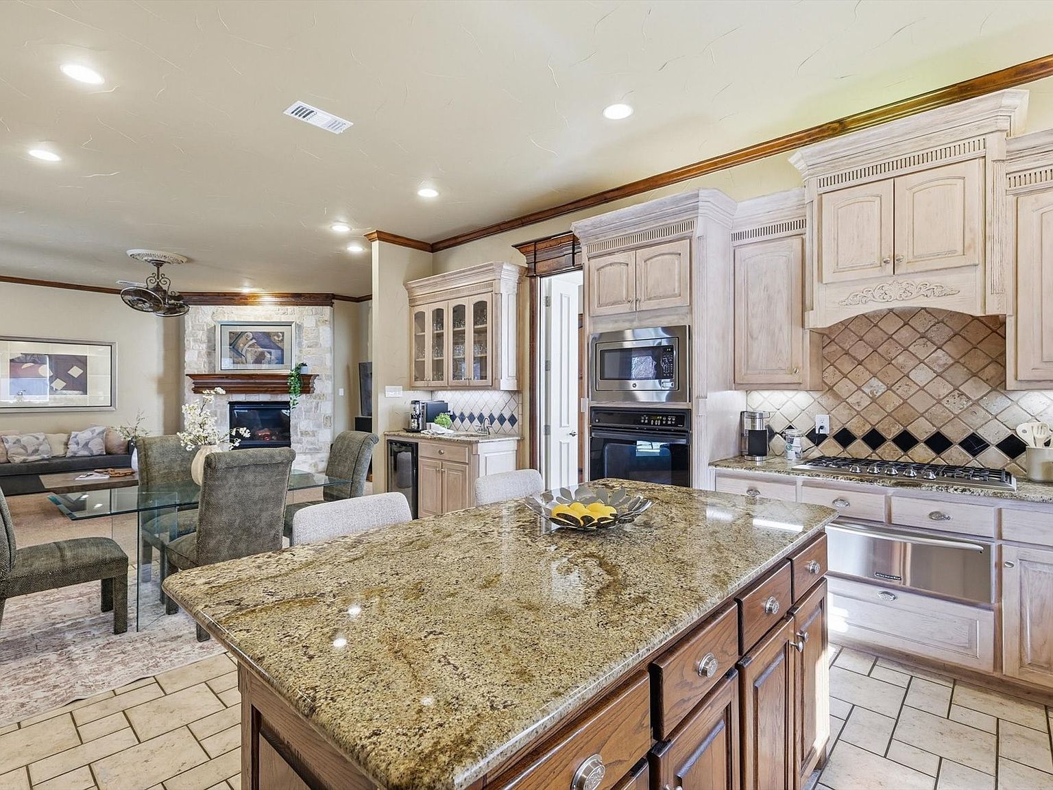 727 Madison St Coppell, TX 75019  | Single Family