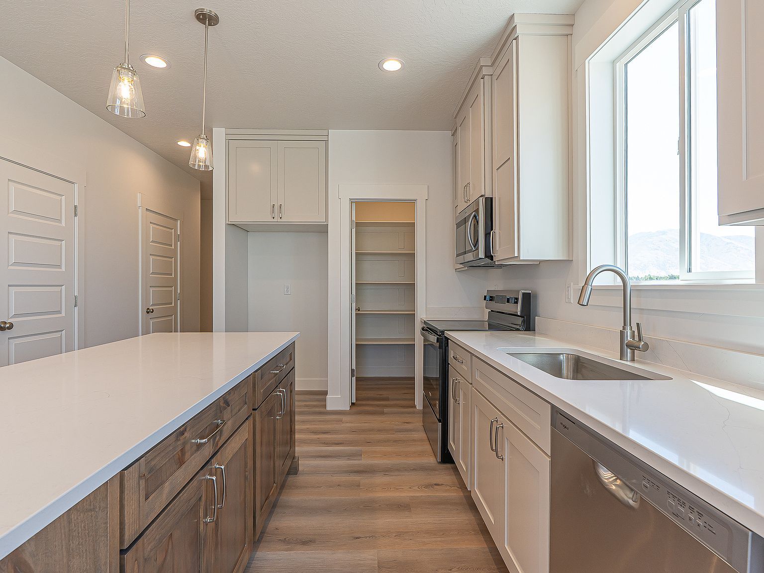 1300 W 2690 S #6 Nibley, UT 84321 | Single Family