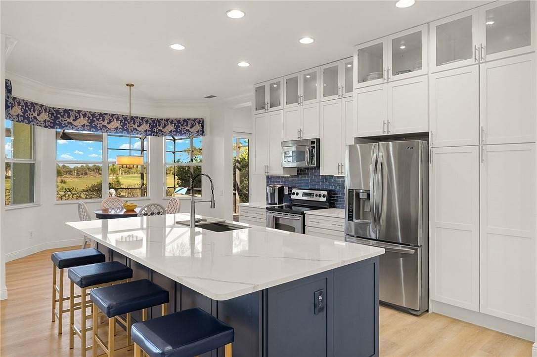 18200 Creekside View Dr Fort Myers, FL 33908 | Single Family