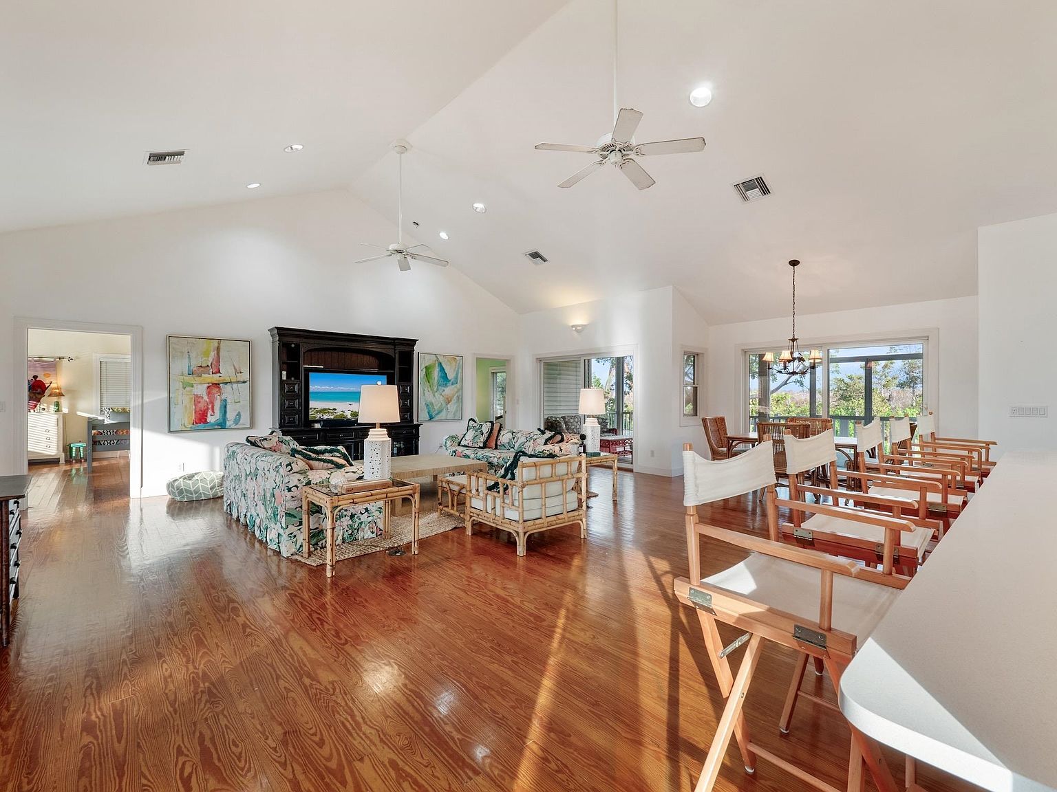 16543 Captiva Dr Sanibel, FL 33957  | Single Family