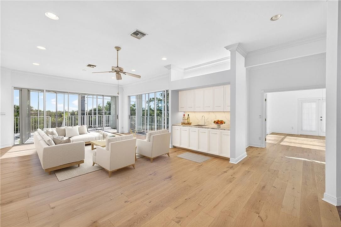 5105 Joewood Dr Sanibel, FL 33957 | Single Family