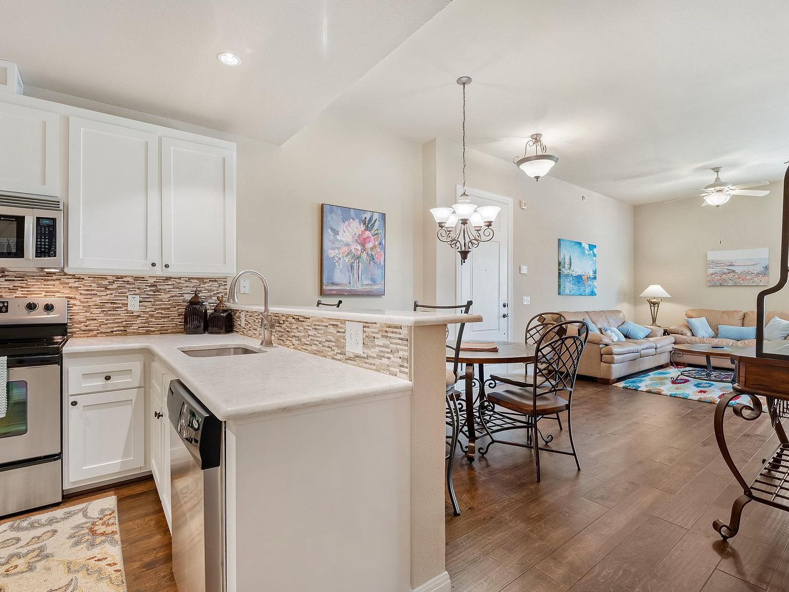 1001 The Cape Rd #16 Horseshoe Bay, TX 78657  | Condominium