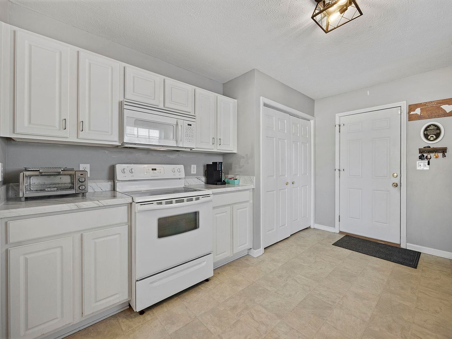 2902 Silverleaf Cir Loris, SC 29569  | Single Family