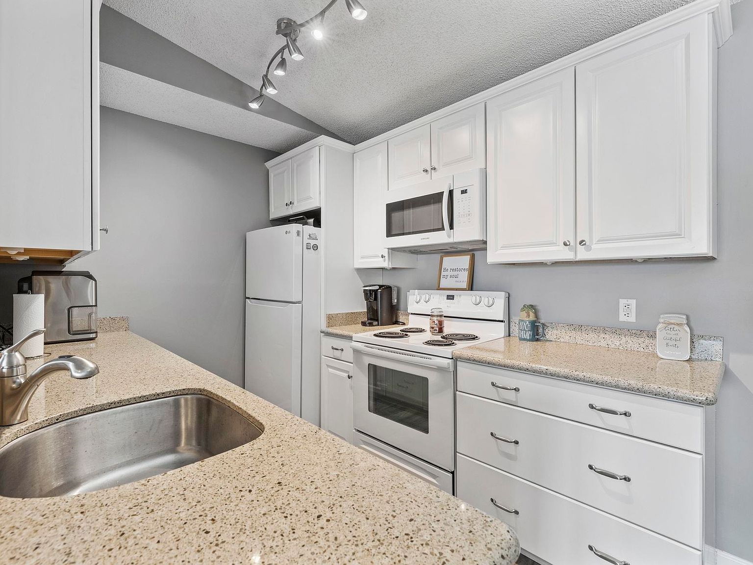 2265 Huntingdon Dr APT J Myrtle Beach, SC 29575 | Condominium