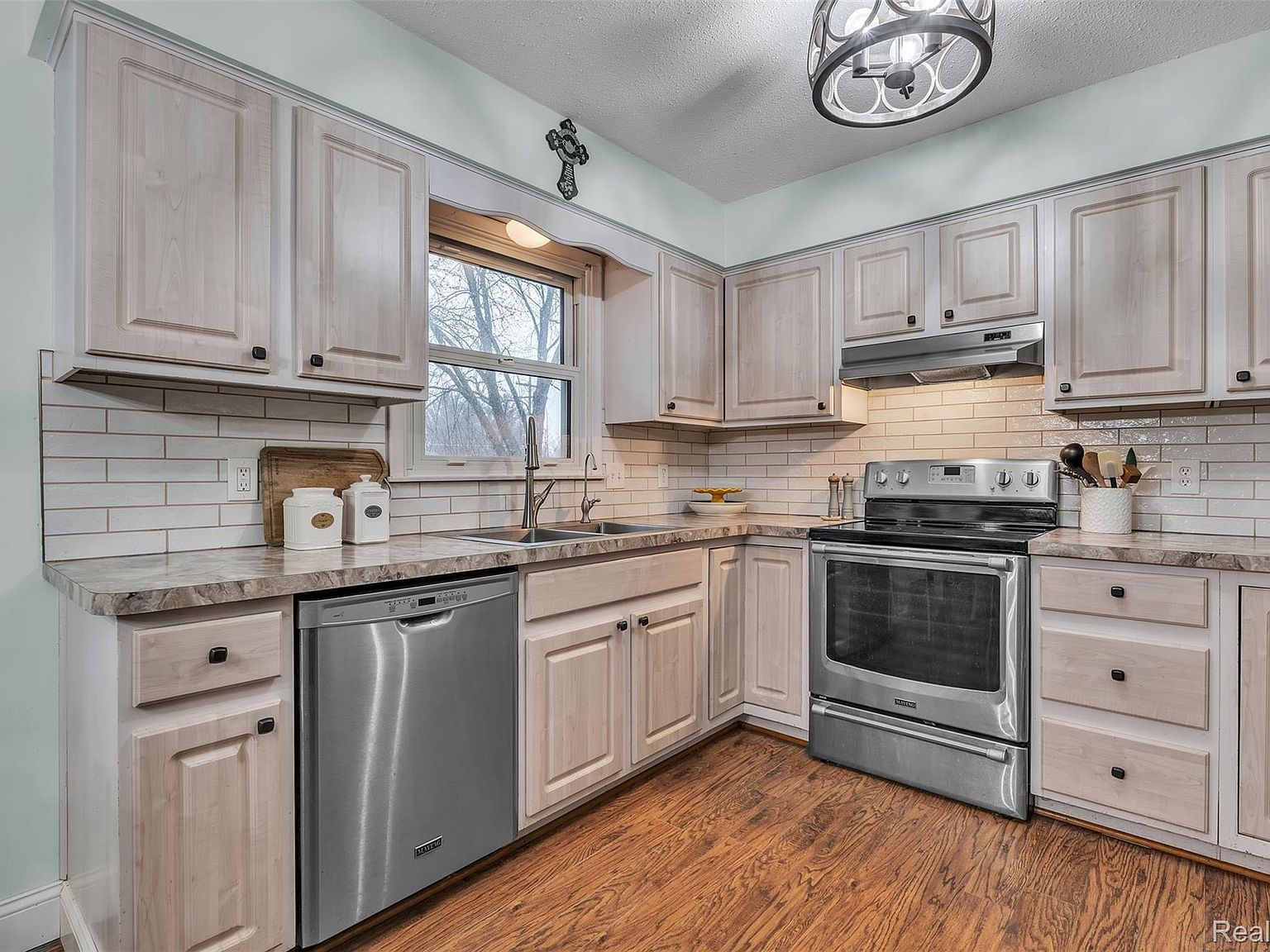 1641 Indian Rd Lapeer, MI 48446  | Single Family