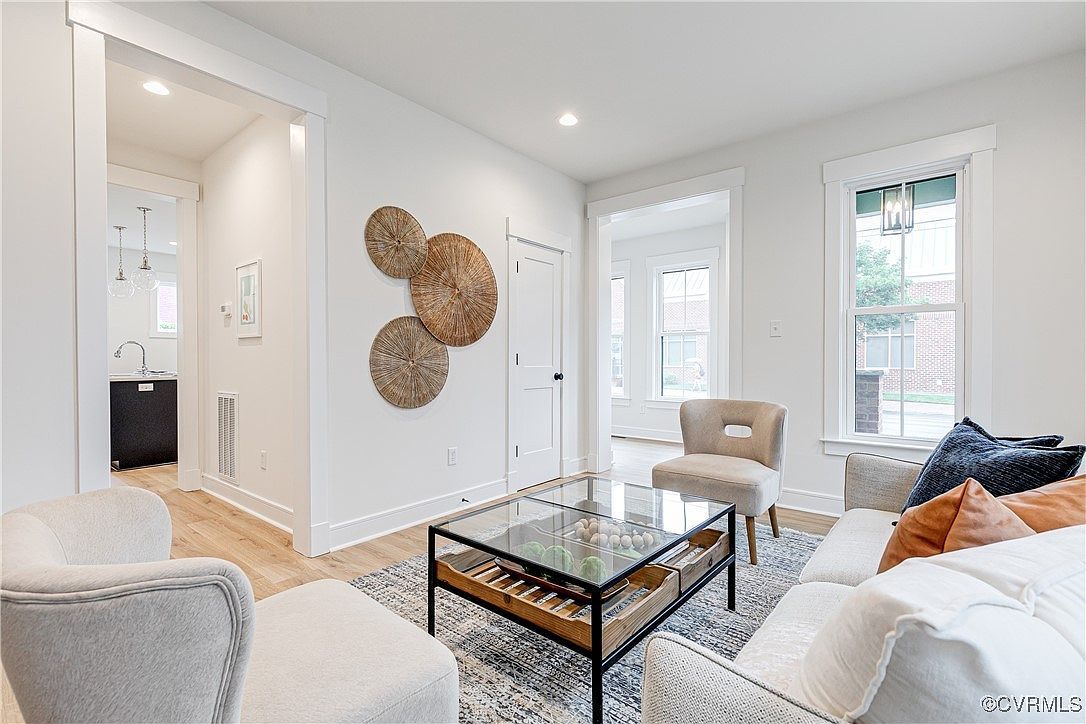 1823 W Cary St #A Richmond, VA 23220  | New build