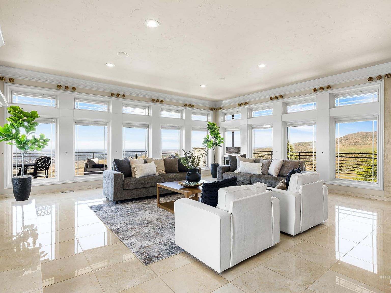 6329 E Wildhorse Ln Boise, ID 83712  | Single Family