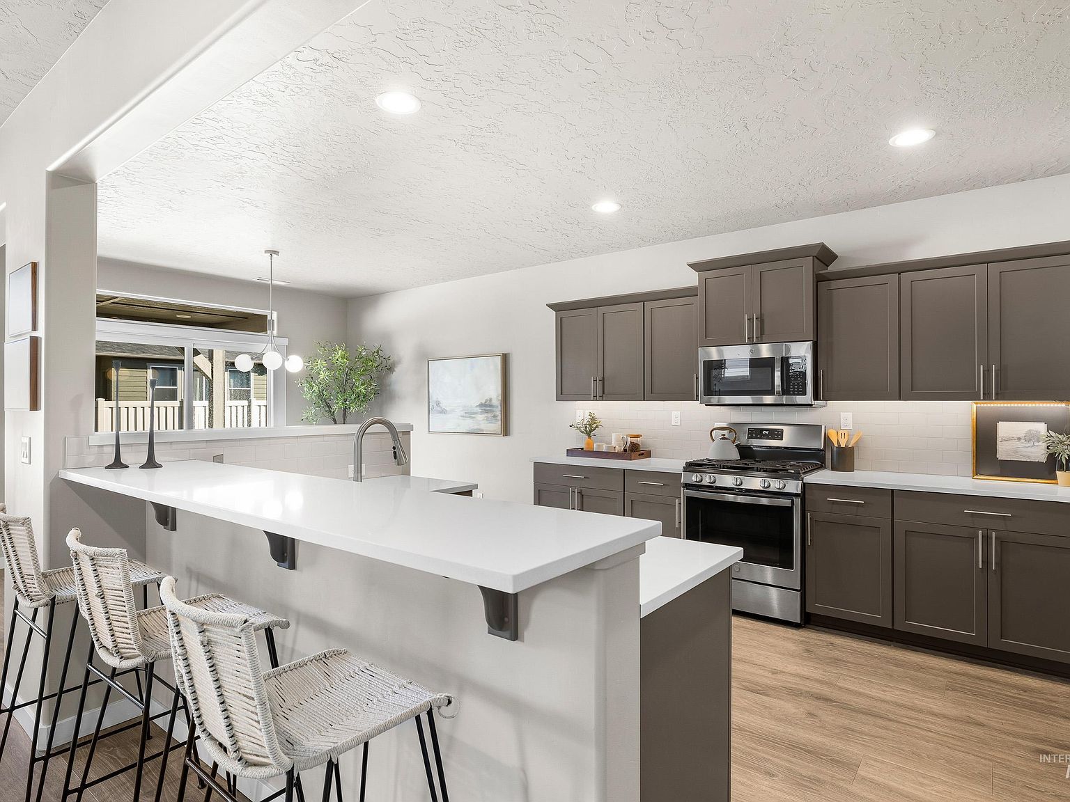 6810 S Silver Spur Way Boise, ID 83709  | Single Family