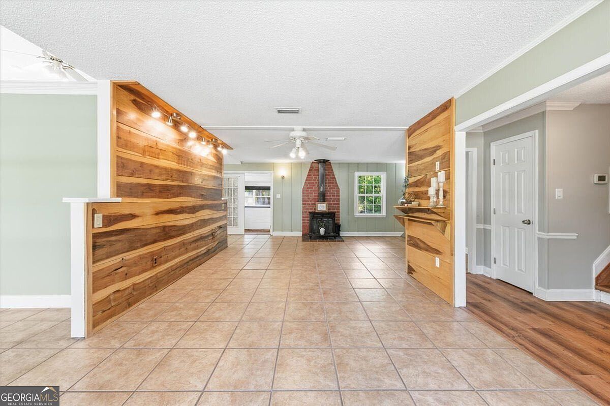 230 Yacht Rd Brunswick, GA 31525  | Single Family