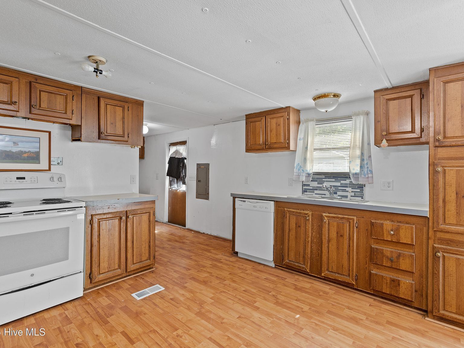 677 Berrys Creek Rd Beaufort, NC 28516  | New build