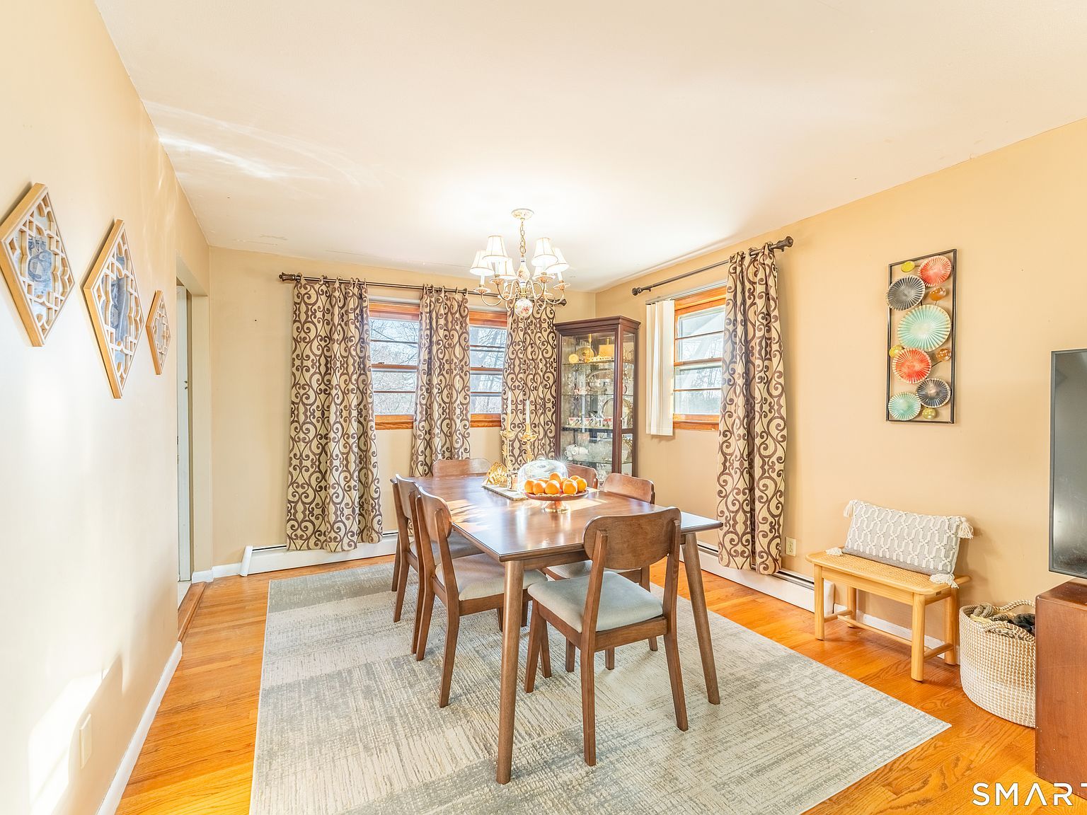 6 Maple Cir Monroe, CT 06468  | Single Family