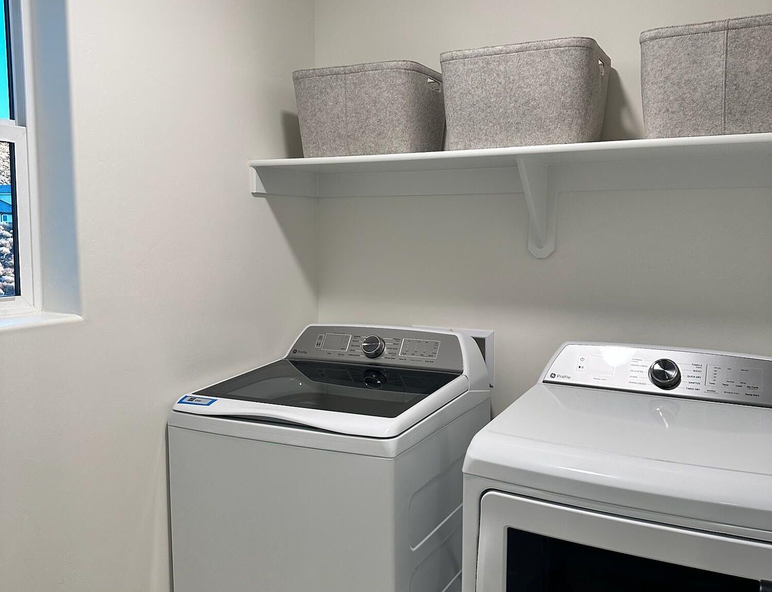 2292 E Arena Roja Dr Washington, UT 84780  | Single Family