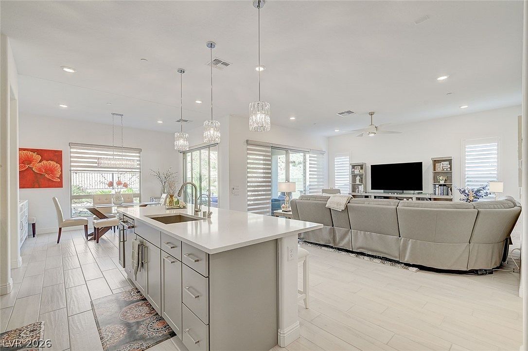 133 Mirage View Dr Henderson, NV 89011  | Single Family