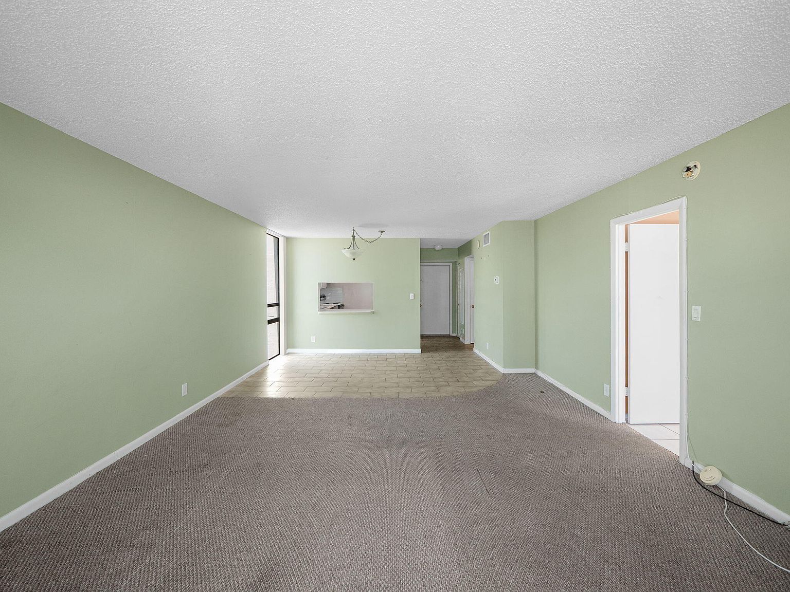 4800 Bayview Dr APT 606 Fort Lauderdale, FL 33308  | Condominium