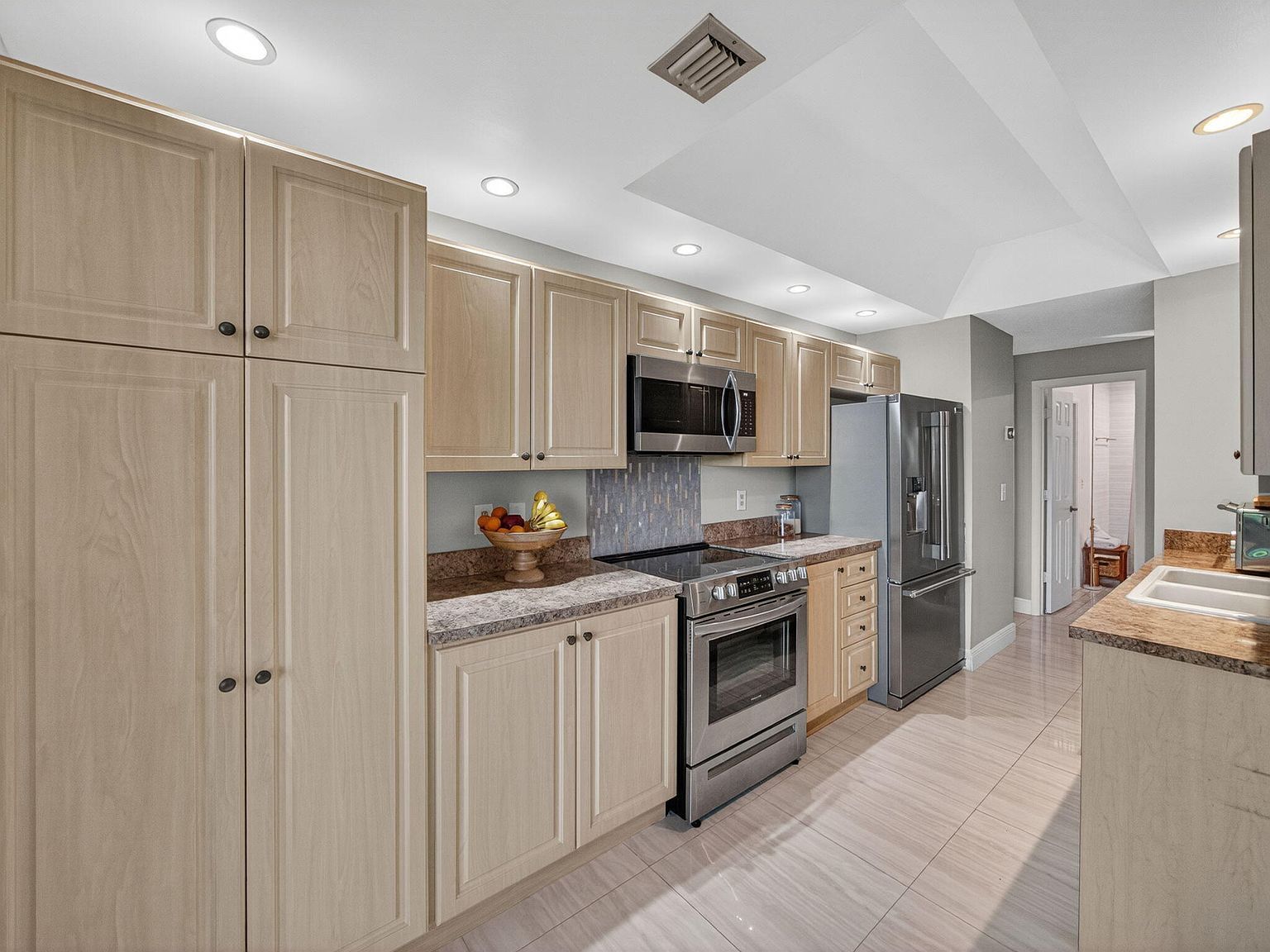 7472 La Paz Blvd APT 109 Boca Raton, FL 33433  | Condominium