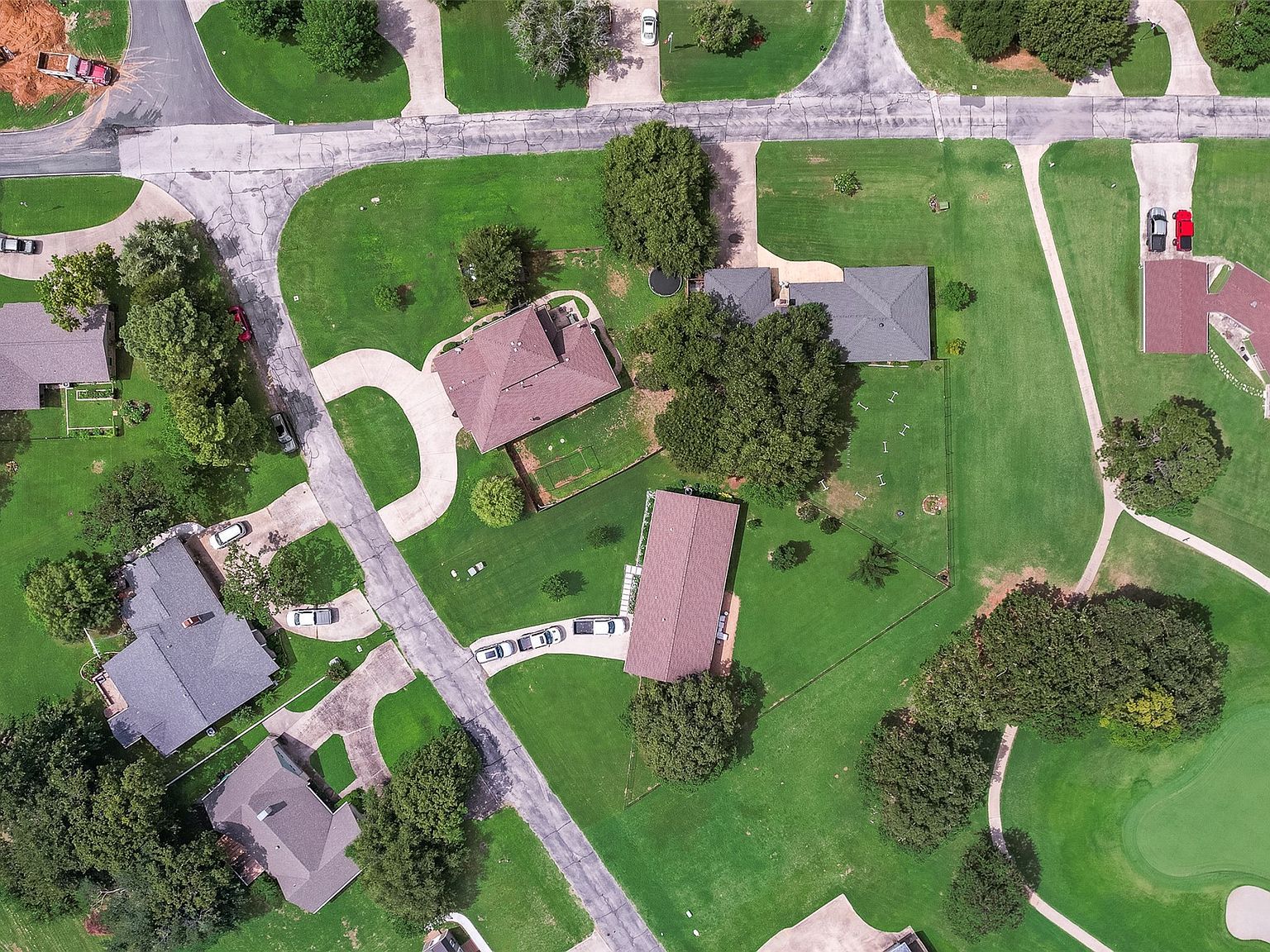 315 Navajo Trl Lake Kiowa, TX 76240  | Single Family