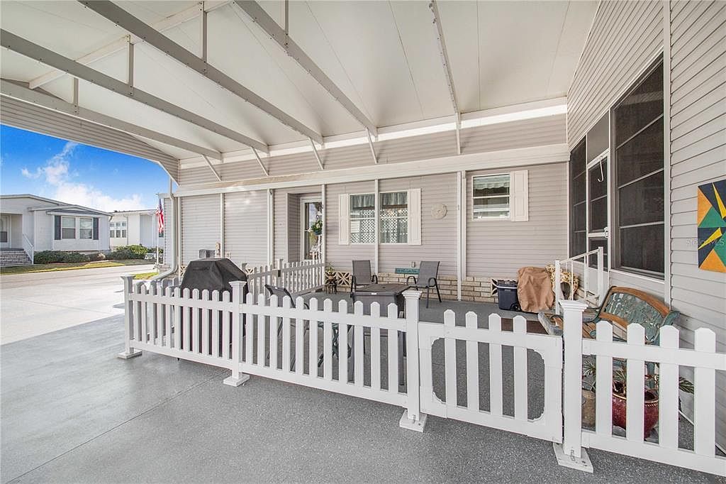 332 Fairway Blvd Frostproof, FL 33843  | New build