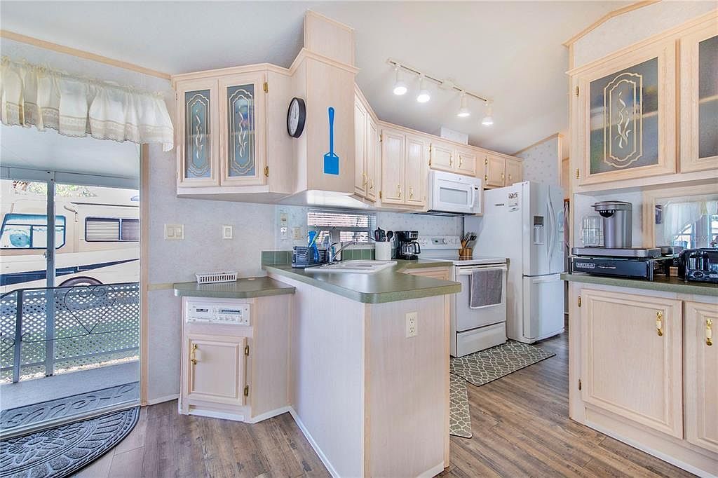 228 Big Pine Ave S Frostproof, FL 33843 | New build